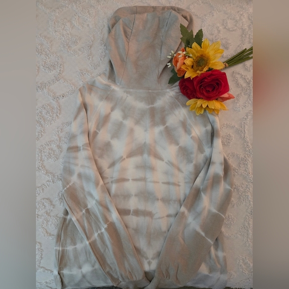 Tie-Dye Hoodie - Picture 2 of 9